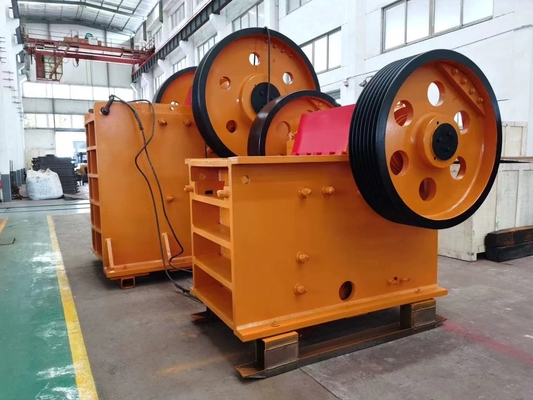 pequeña roca del granito duro 55Kw que machaca blanco amarillo de la máquina PE500*750