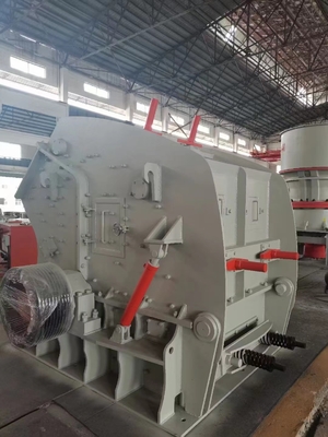Trituradora machacante móvil de la piedra caliza del impacto de la mina de la explotación minera del equipo 37kw 80-160 TPH