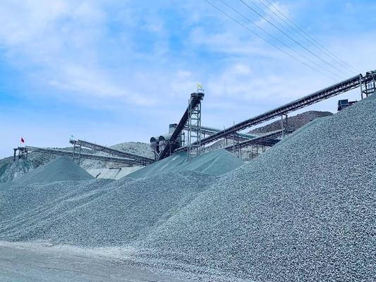 36 pulgadas oscilan la arena que hace la máquina de la trituradora del yeso de la máquina 163 TPH para Volcano Rock Coal Cement