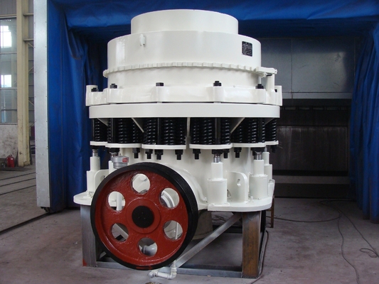 Máquina Mn13Cr2 PYB equipo machacante y minero de 600 de la trituradora del cono de la primavera de 480 TPH