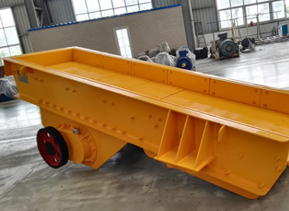 Alimentador vibrante 500 TPH Tray Feeder Quarry Hopper ZSW de la serie vibratoria de 30KW