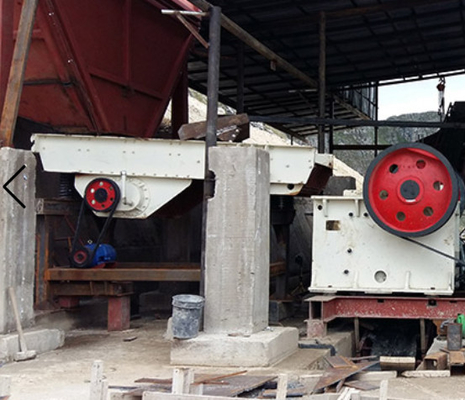 Alimentador vibratorio linear vibrante del grisáceo de la mina del alimentador GZD490x110 de la piedra de acero del manganeso