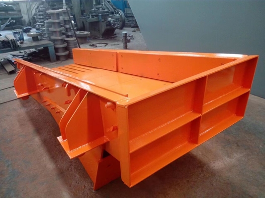 máquina vibrante 7.5Kw*2 del alimentador del motor desequilibrado de 800m m para la mina que machaca la línea