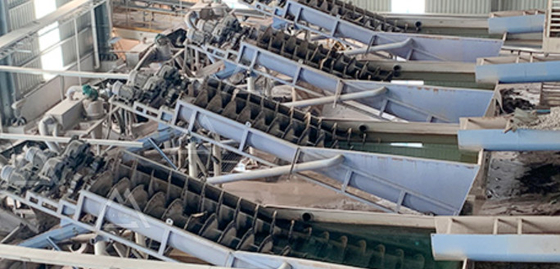 Lavadora de la arena de la silicona del mar de la máquina XS XL del tamiz vibratorio de la rueda del espiral del tornillo
