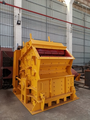 CE vertical concreto amarillo ISO, trituradora de impacto hidráulica, trituradora de la máquina 75Kw de la trituradora de impacto de impacto portátil