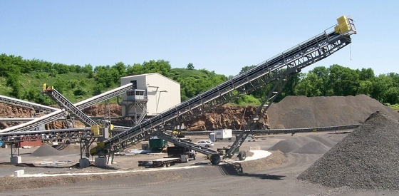 mina de carbón del transportador de correa de transferencia de 20kw 80TPH Mini Conveyors portátil PE200 PE500