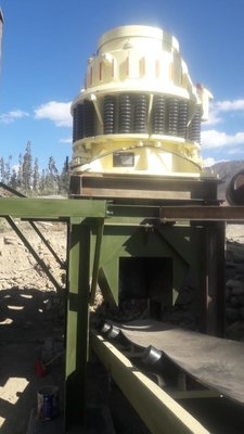 Tamaño 241m m de alimentación de la máquina 160Kw PSGB 1324 de la trituradora del cono de Symons los 3FT