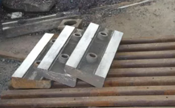 De piedra Cr26 de la trituradora altas Chrome piezas PF1315, piezas del desgaste de la trituradora de impacto del martillo de los recambios CI231 de la trituradora del trío